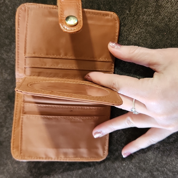 Small Wallet - Picture 5 of 6